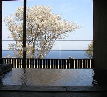 Gensen To Hanare No Oyado Tsuki 伊東市 エクステリア 写真